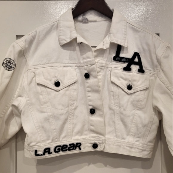Vintage LA Gear CROP Denim Jacket White with Shoulder Pads BNWOT M - Picture 1 of 9